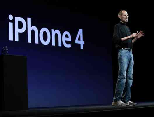 Apple představil nejnovější iPhone. Zeštíhlel a má 100 nových funkcí